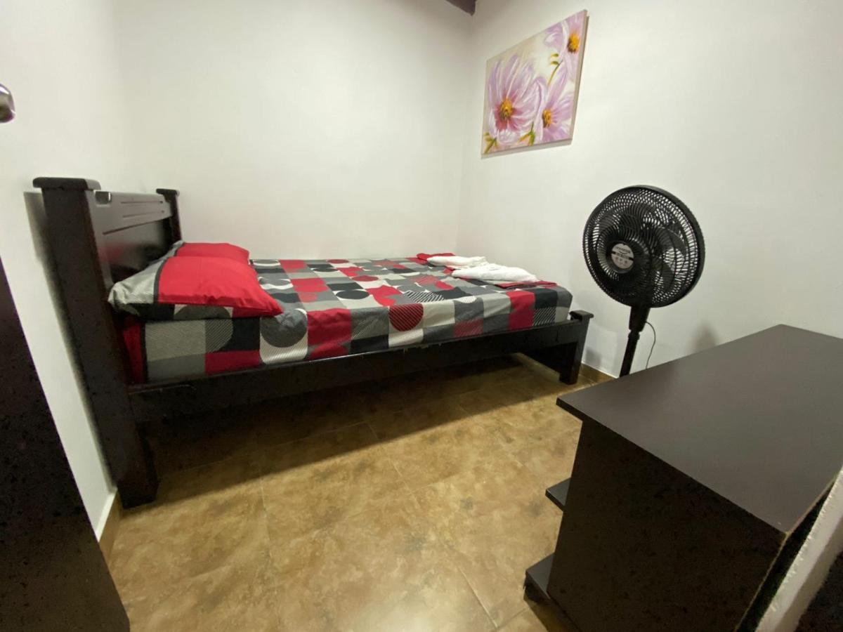 Apartamentos Excelente Ubicación Medellín Exterior foto